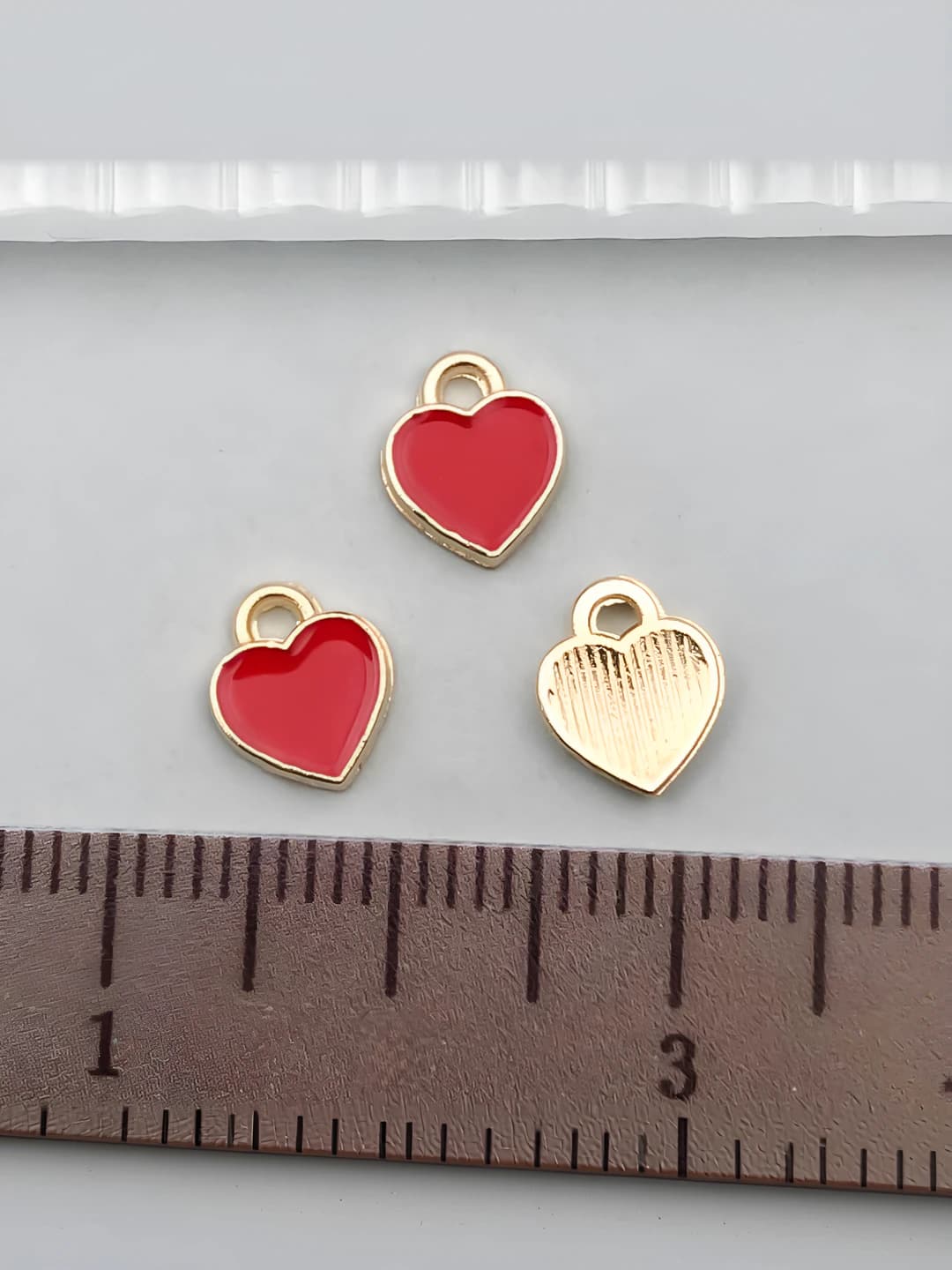 1 ta Qizil damla yurak 8x6mm-0.23g