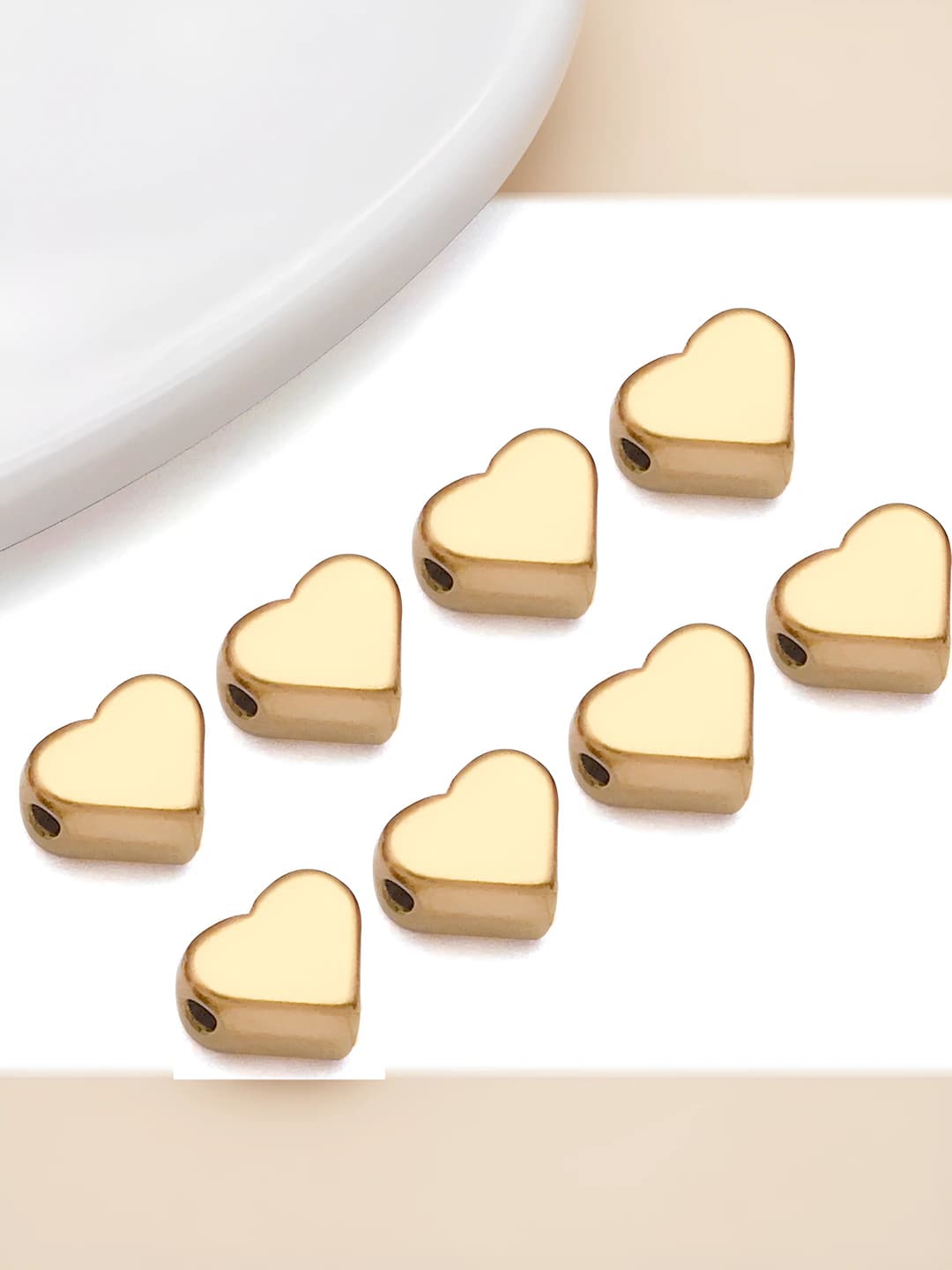 Gold heart, 5x6x3mm, 0.4g