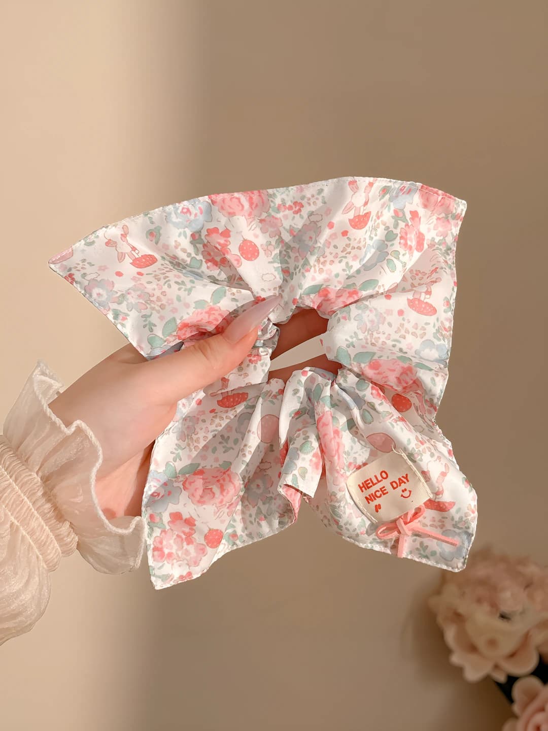 3# Розовый мелкий цветочный квадратный платок-резинка ~21*22 см