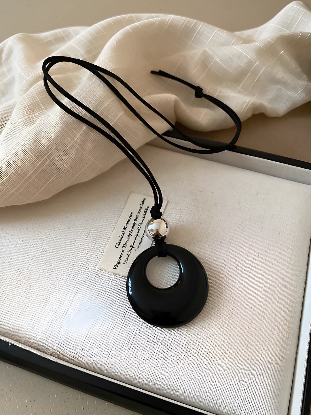 3# Necklace-Black-Silver