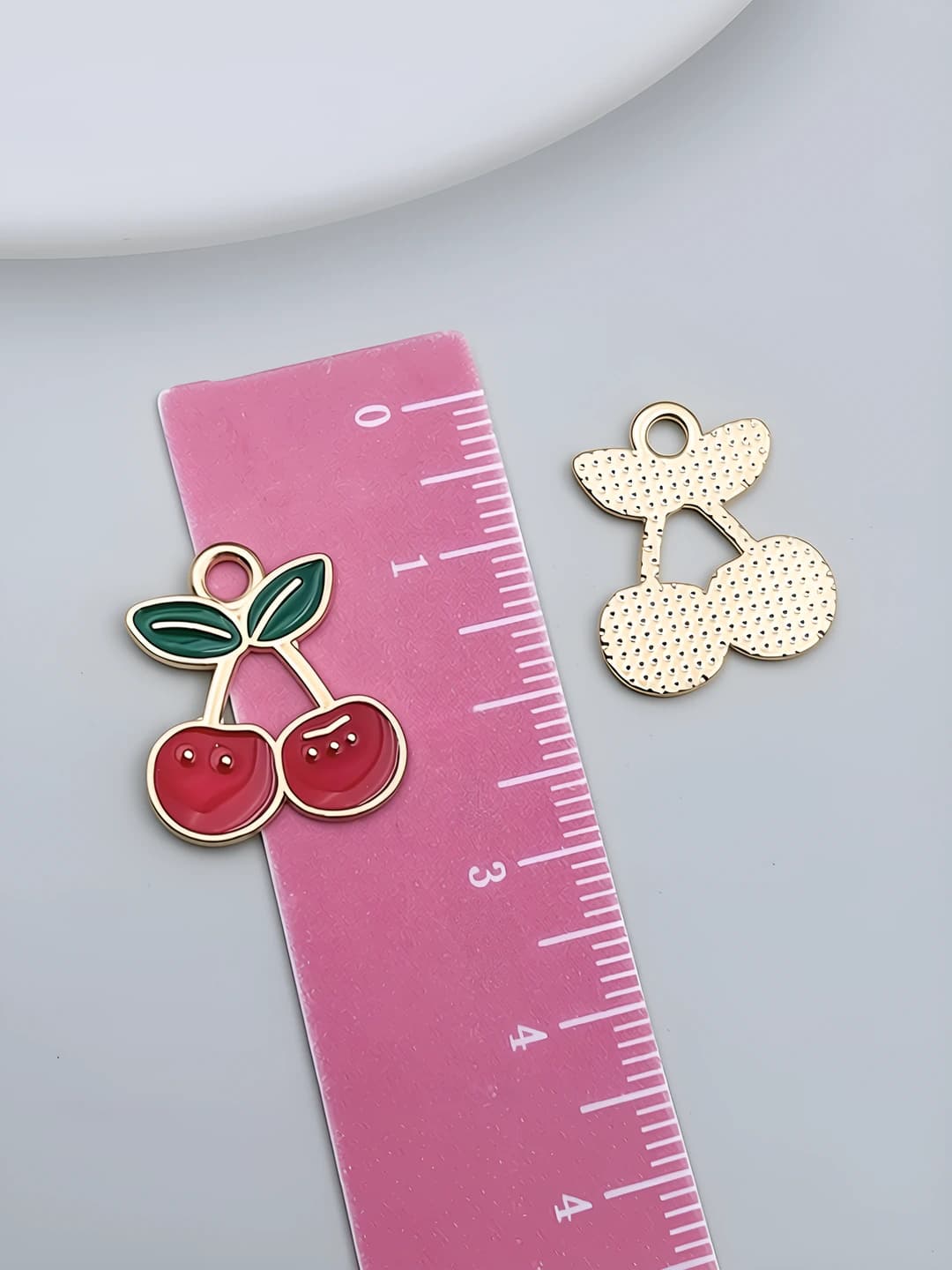 1 шт KC золото красный эмаль вишня 19x16x1mm-0.8g-23392