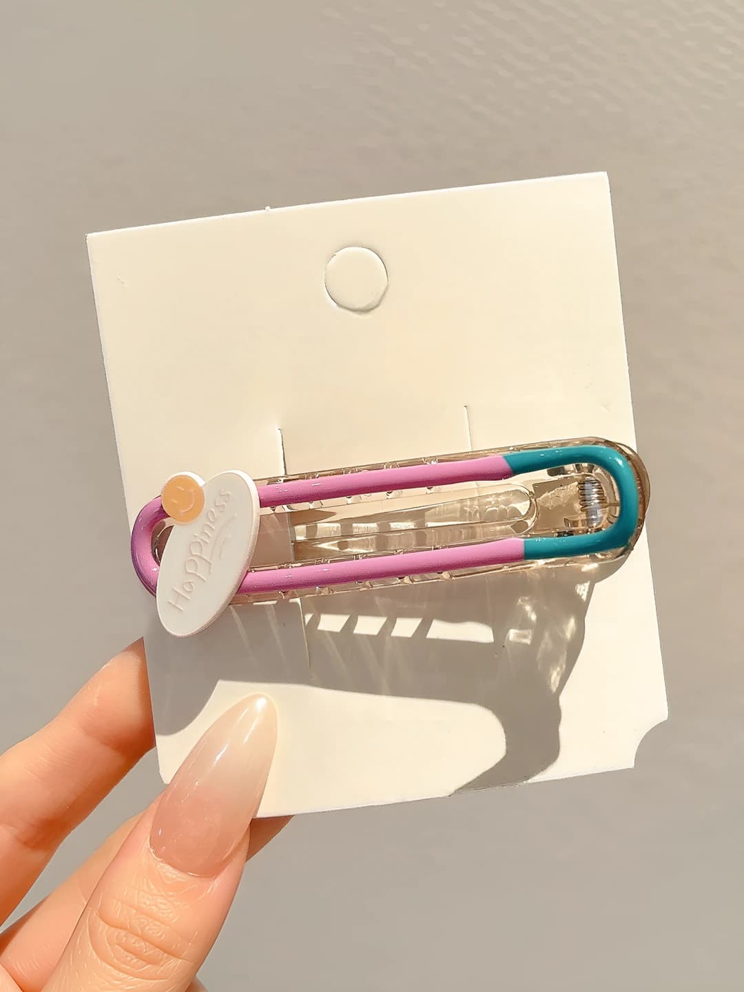 Purple-green contrast clip, 6.8 cm
