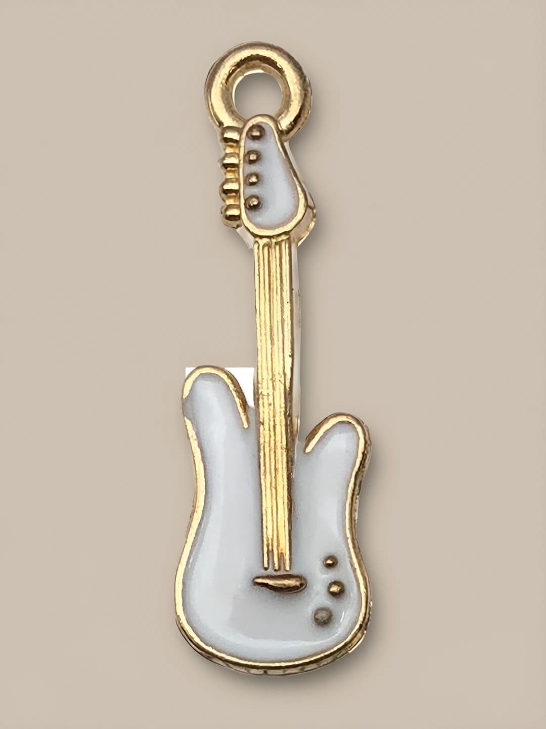 1 dona oq gitara 27x9mm-1.4g