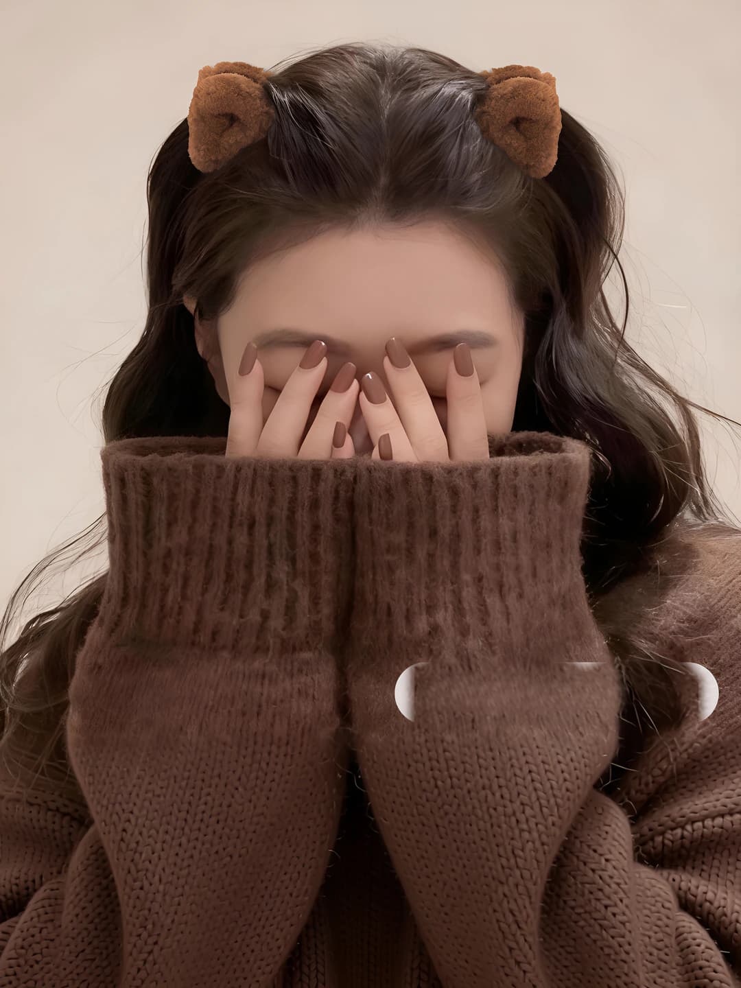 Coffee ear clips (~5cm)