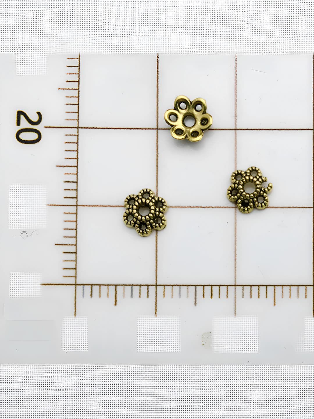 1 Antique gold cap 6x6mm-0.1g-1.4 hole-16605
