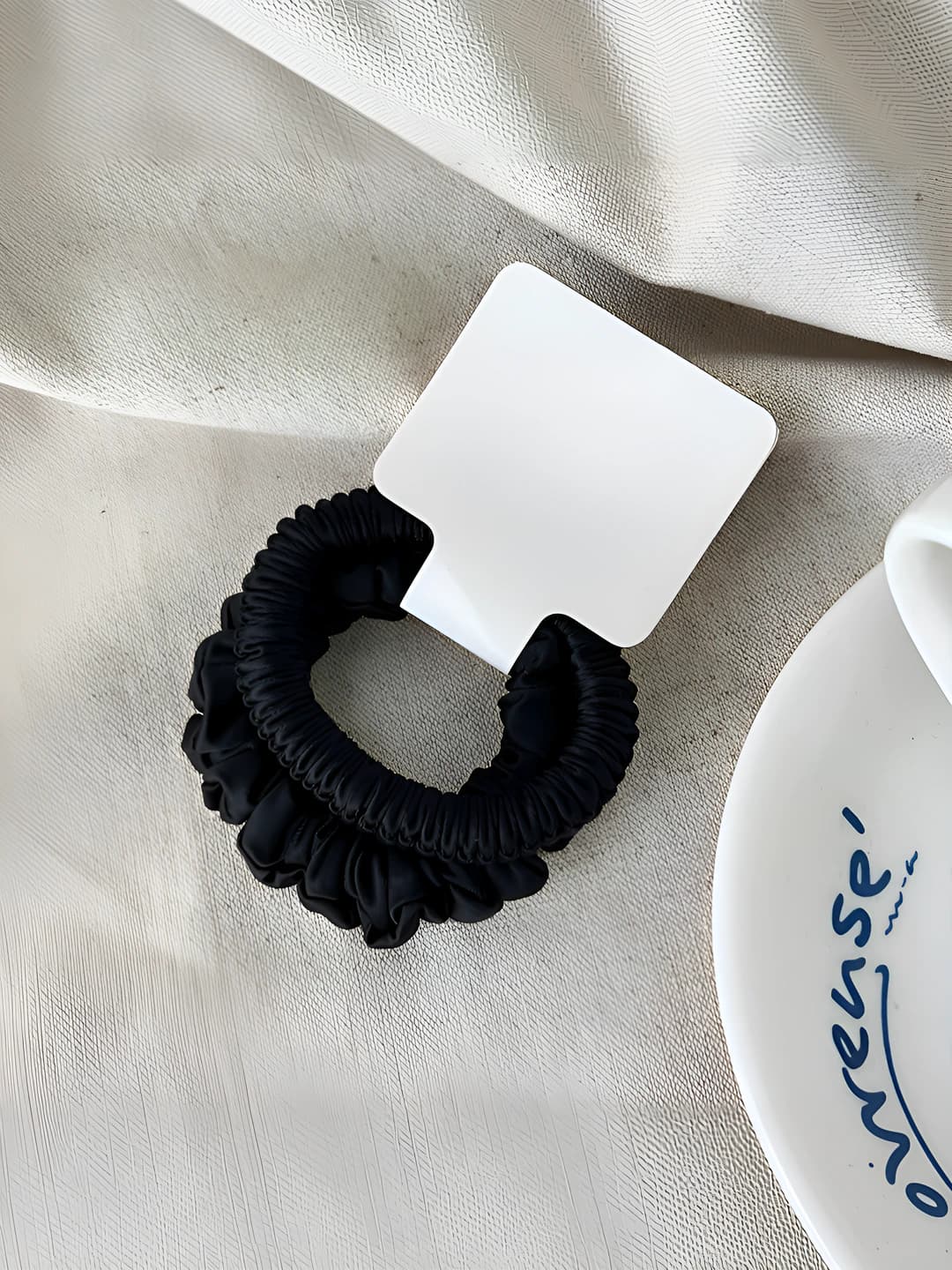 Black 2 pcs - with card