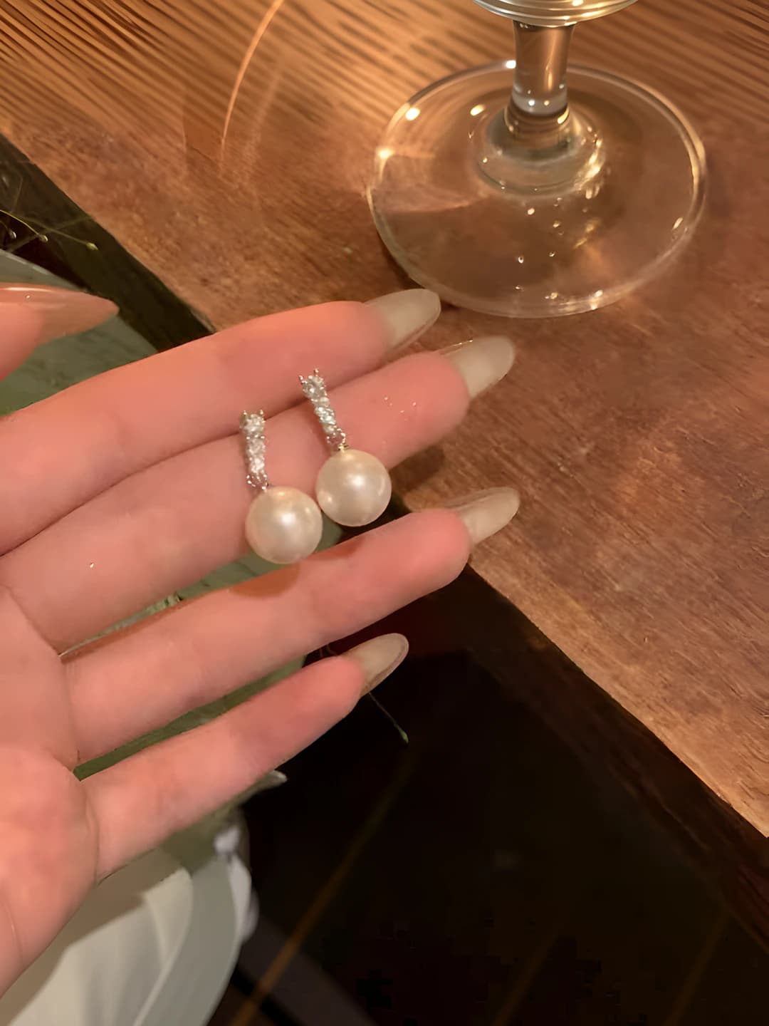 Pearl rhinestone