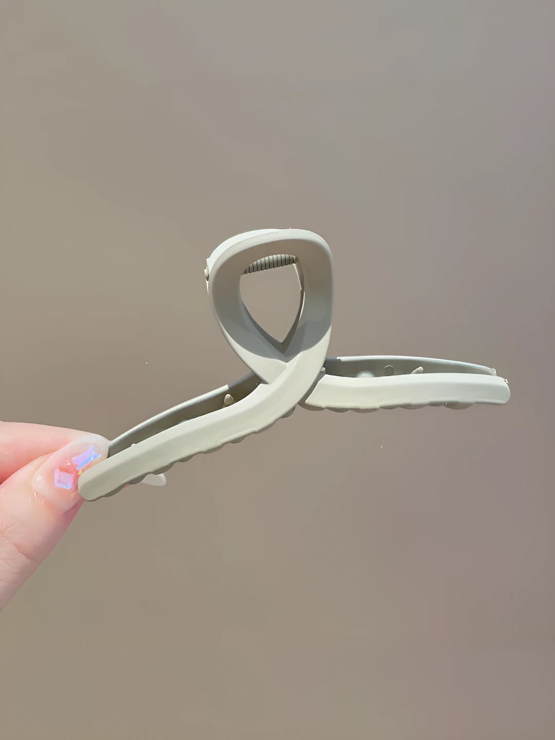 11# Beige-grey Y-shaped clip 11cm