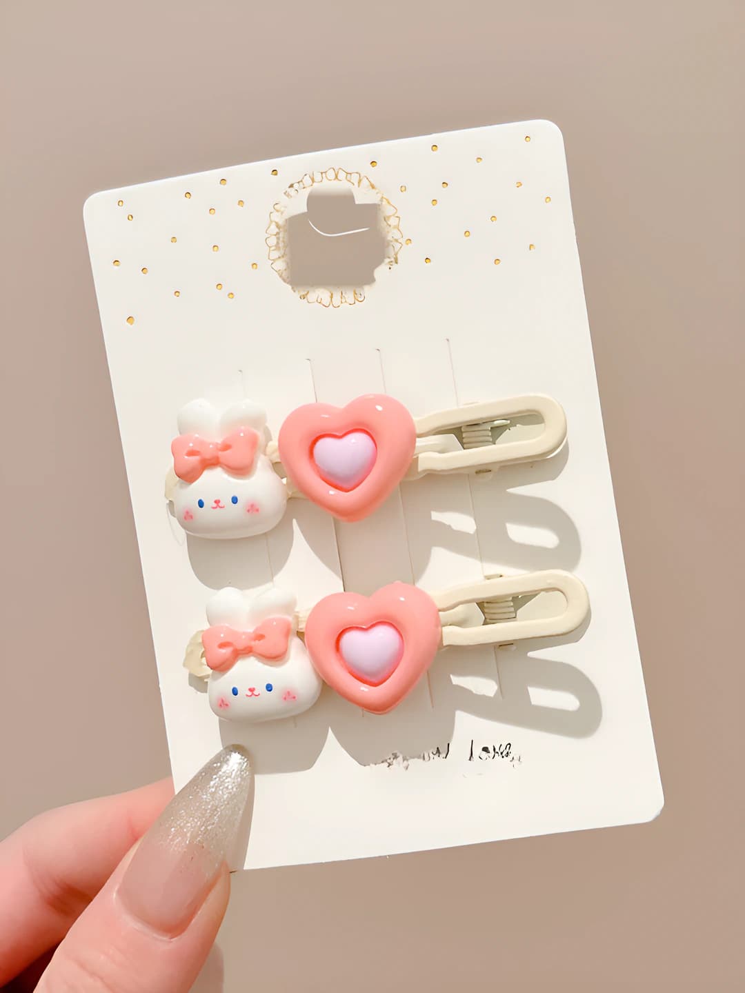 8# Bunny hearts, 1 pair, 6 cm