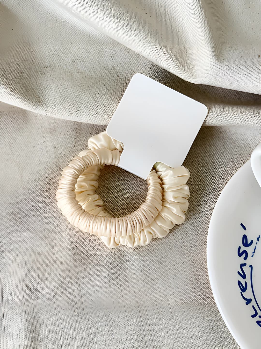 Beige 2 pcs - with card