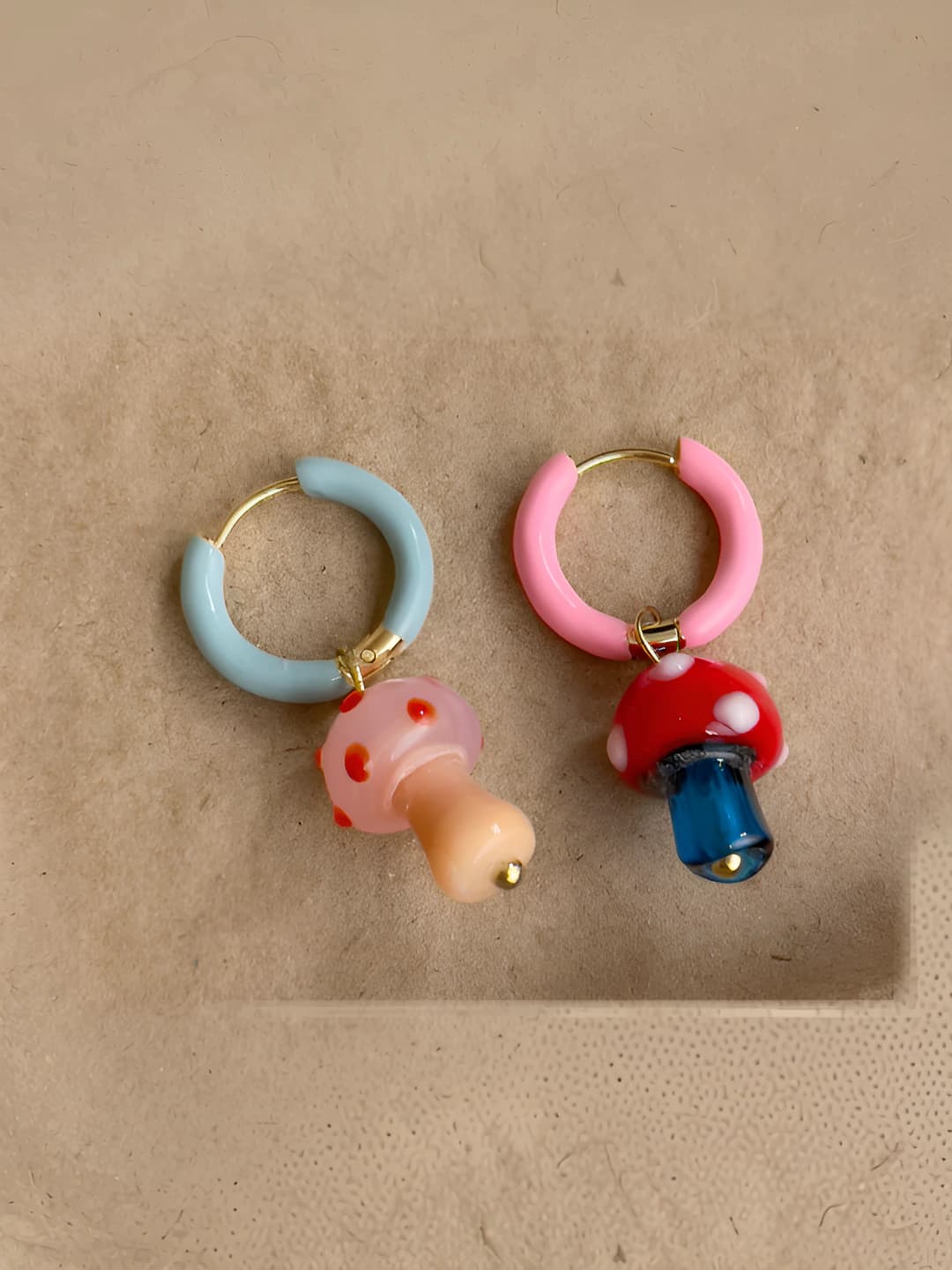 28 Quloqqaq - Rang-barang