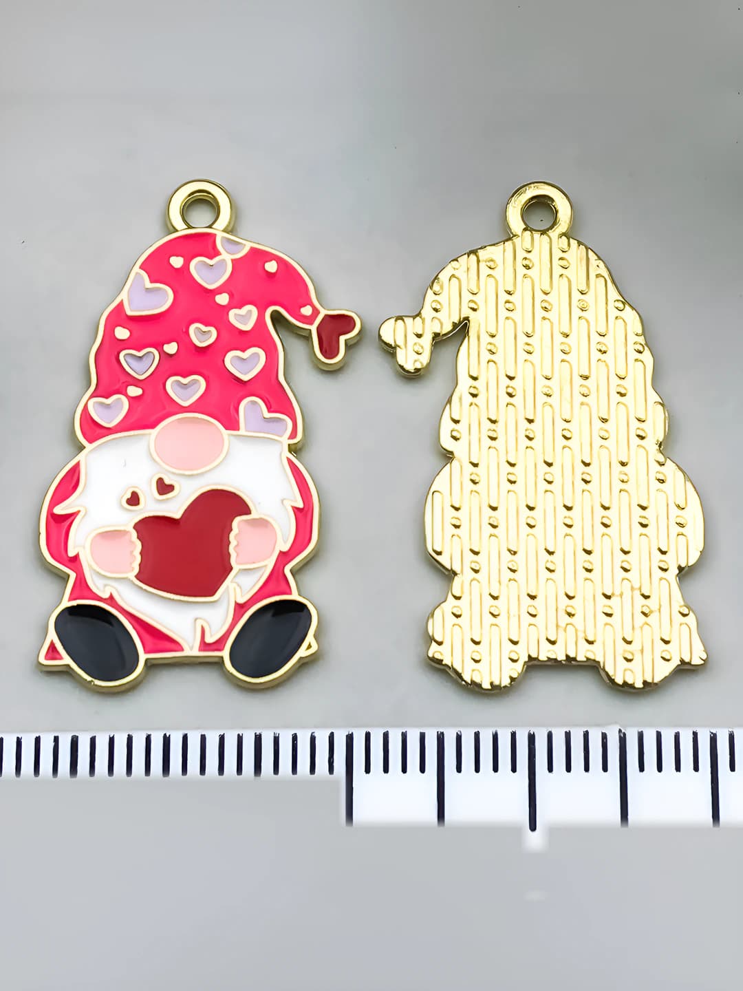 Малиновый гном, 30x16mm, 2.1g