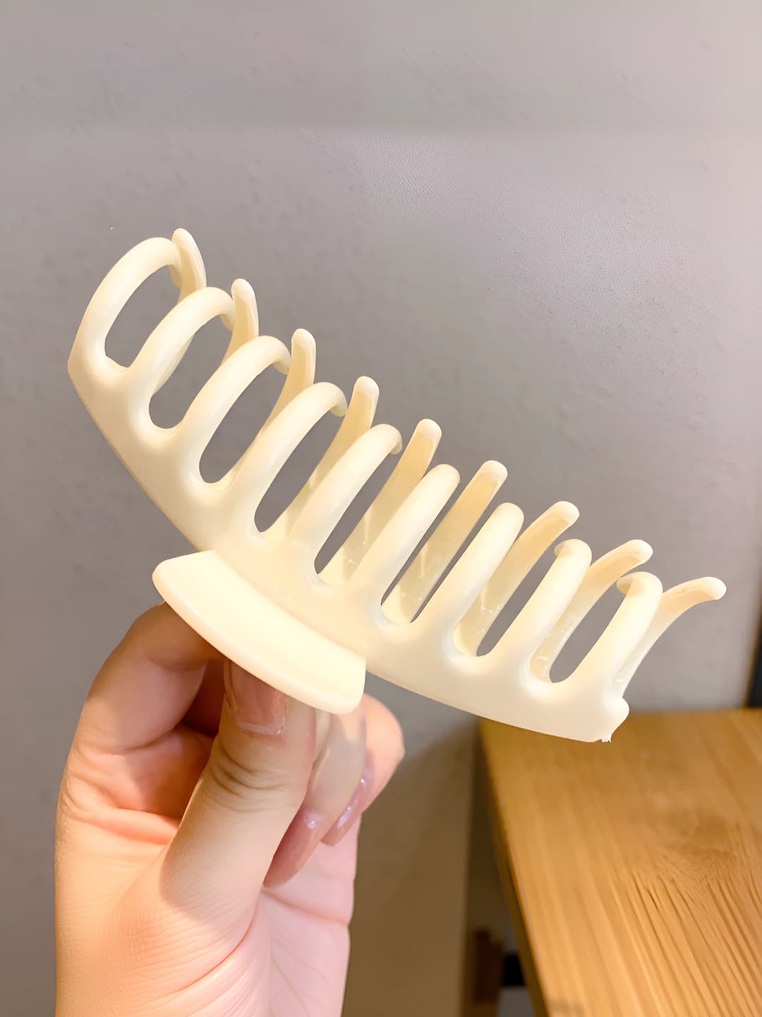 10#Spine white 11 cm