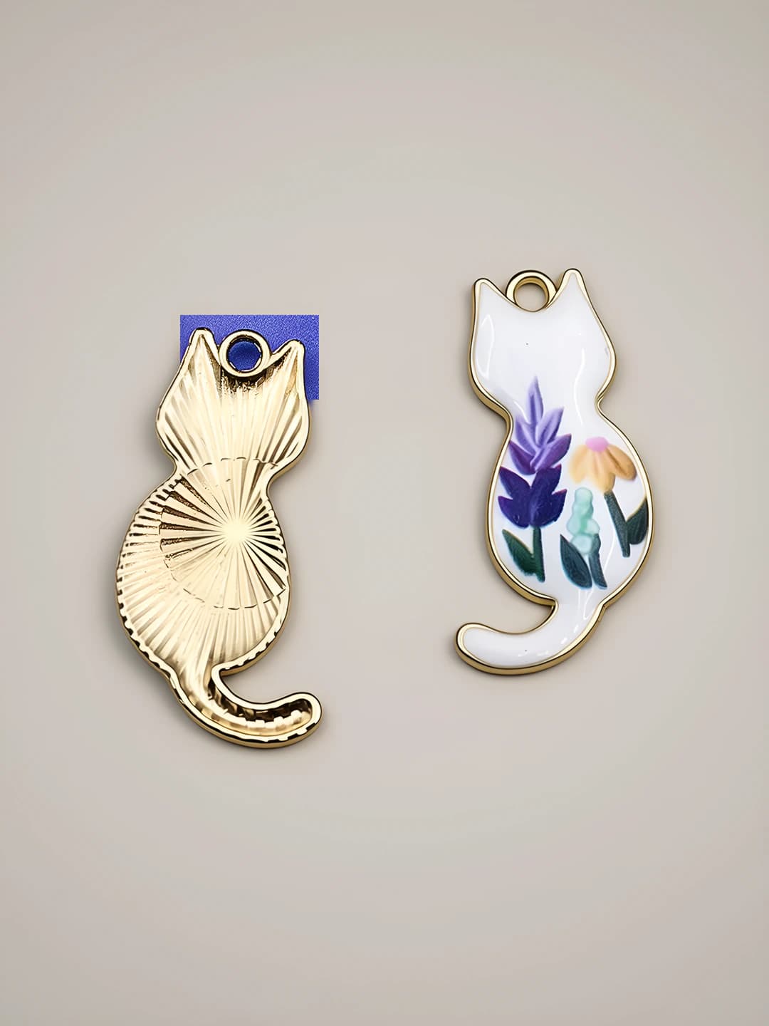 1 шт белый кот со спины 30x17x3mm-1.8g