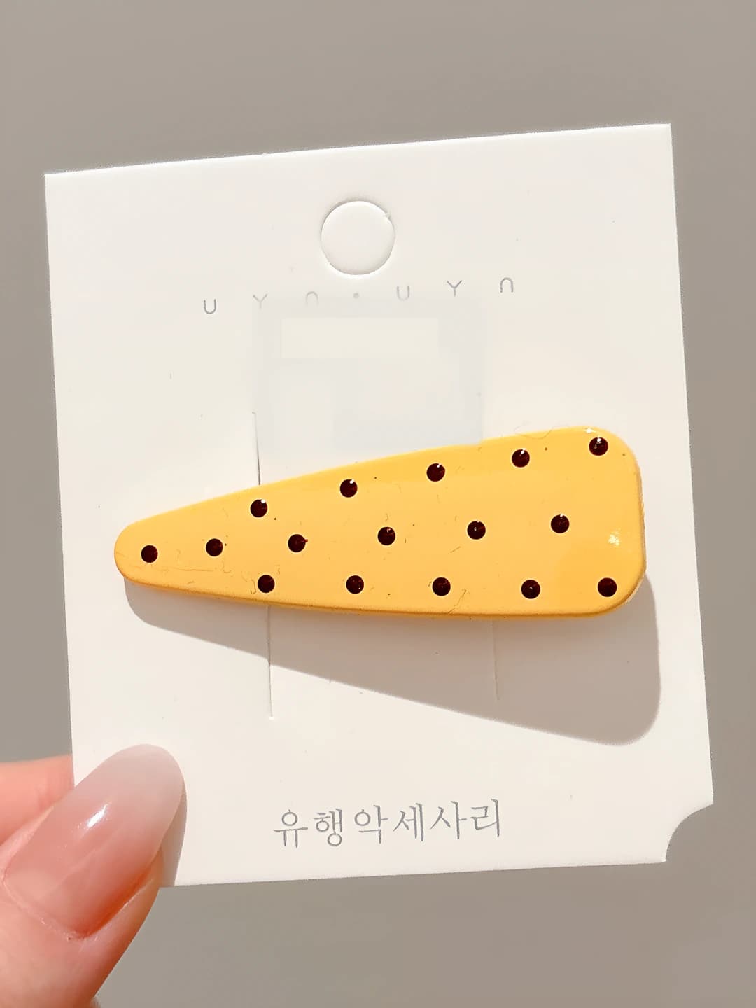 1# Жёлтый в горошек зажим ~5.7cm