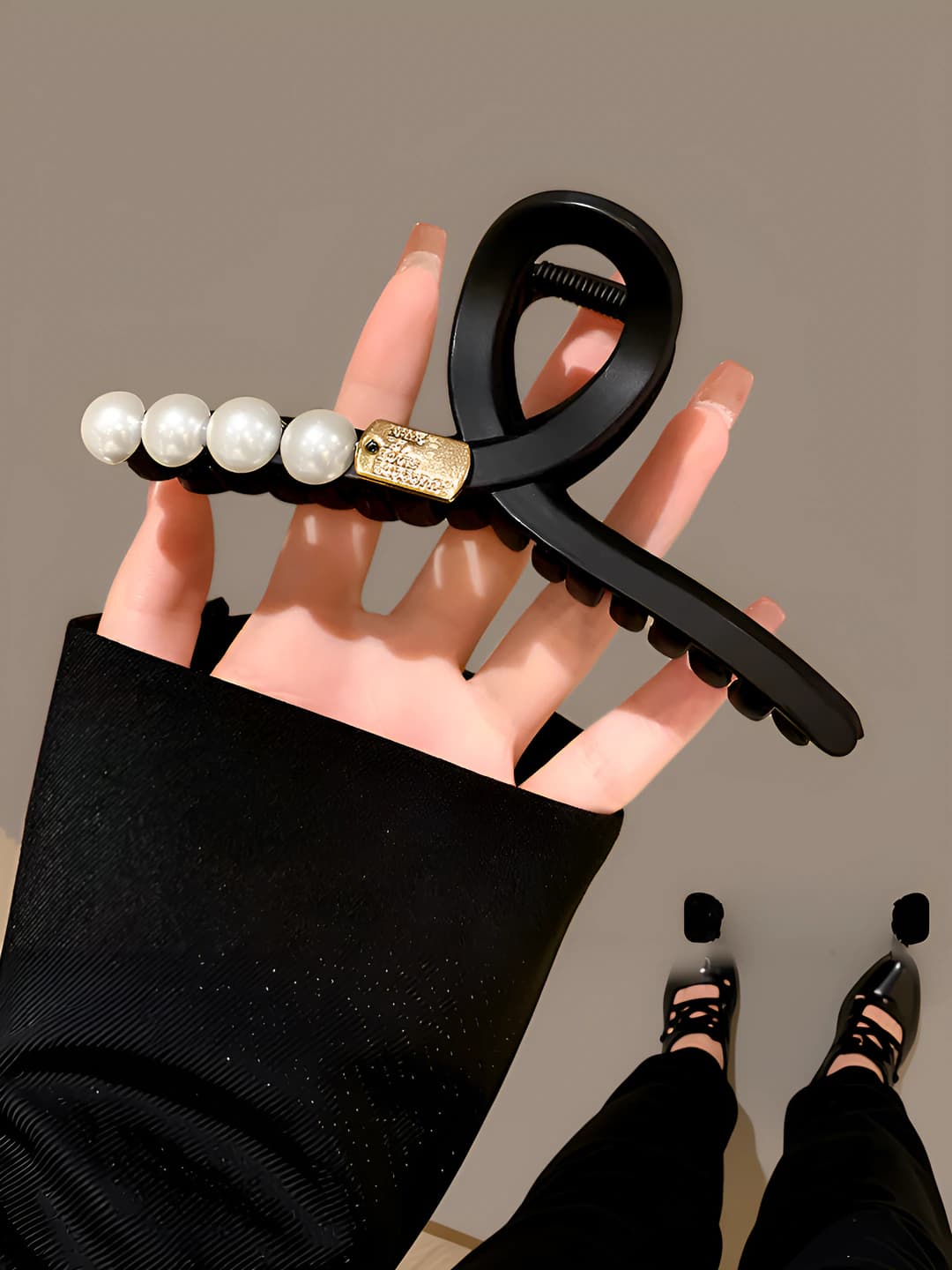 Matte black clip 13 cm