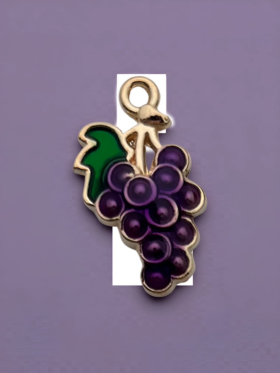Purple enamel grape 10x17mm