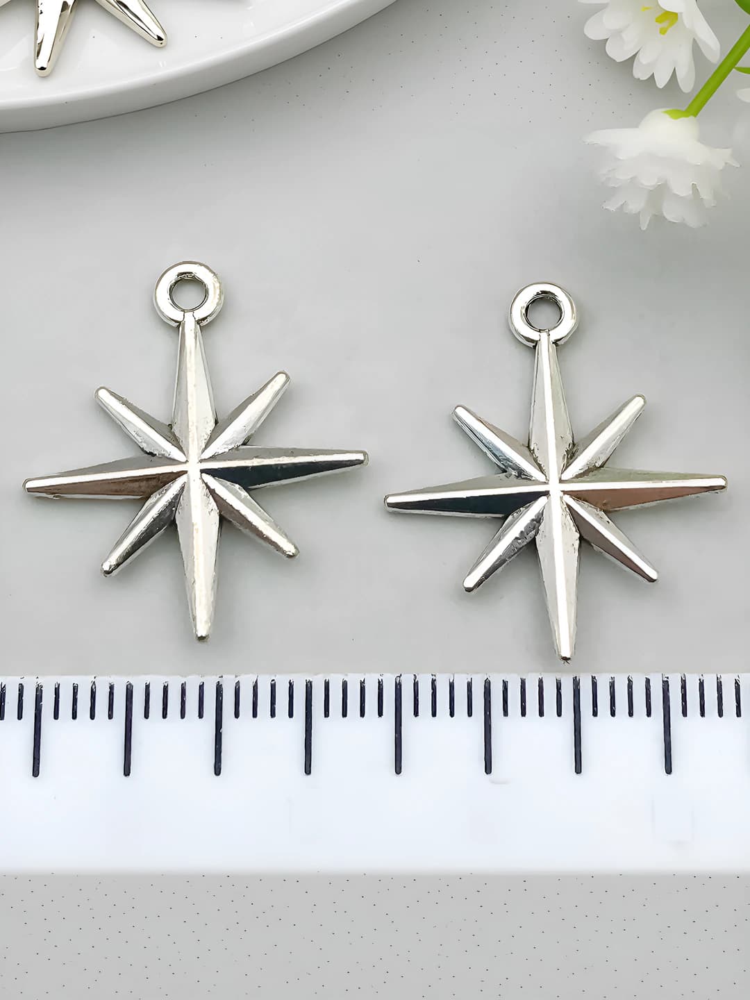 1 шт. восьмилучевая звезда 23x20mm-0.9g