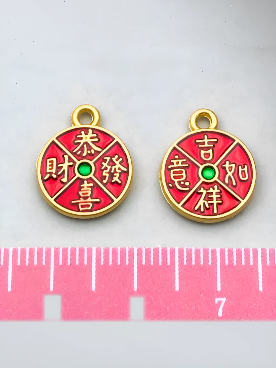 Color-fast: wealth 15x12mm 1.2g