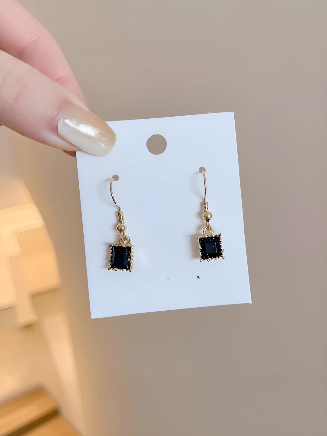 11# Black crystal drop- Hook