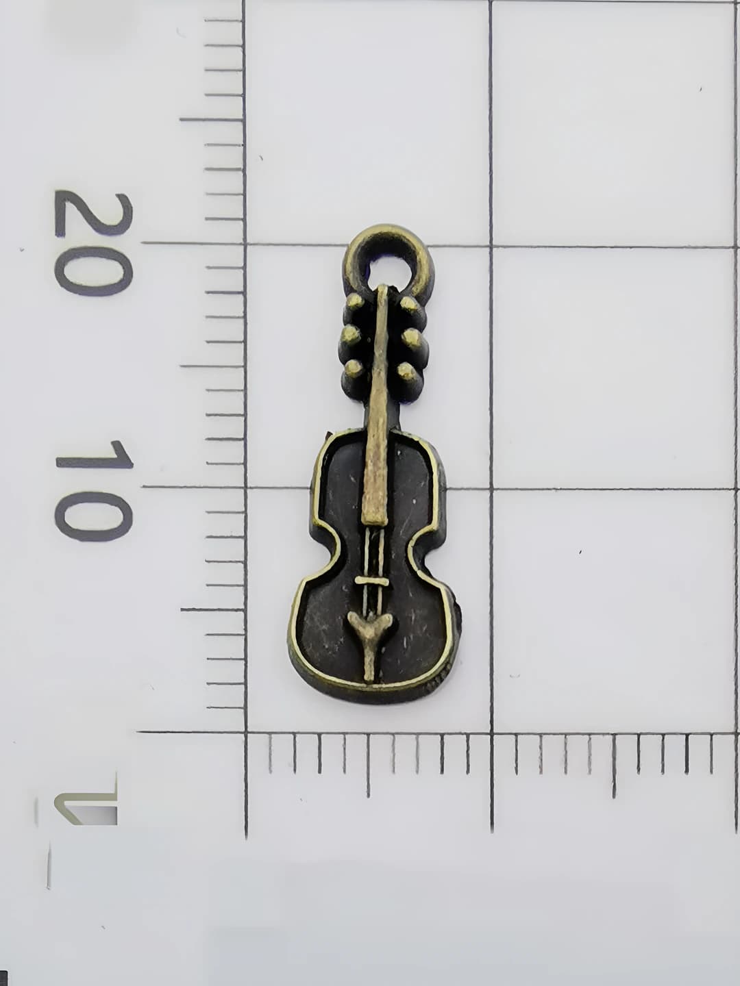10893, 0.3g