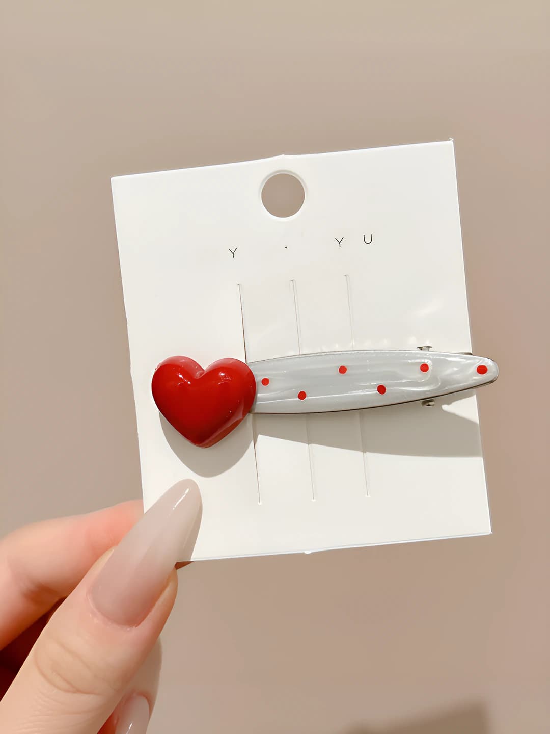 Red heart polka dot clip - 6.5 cm