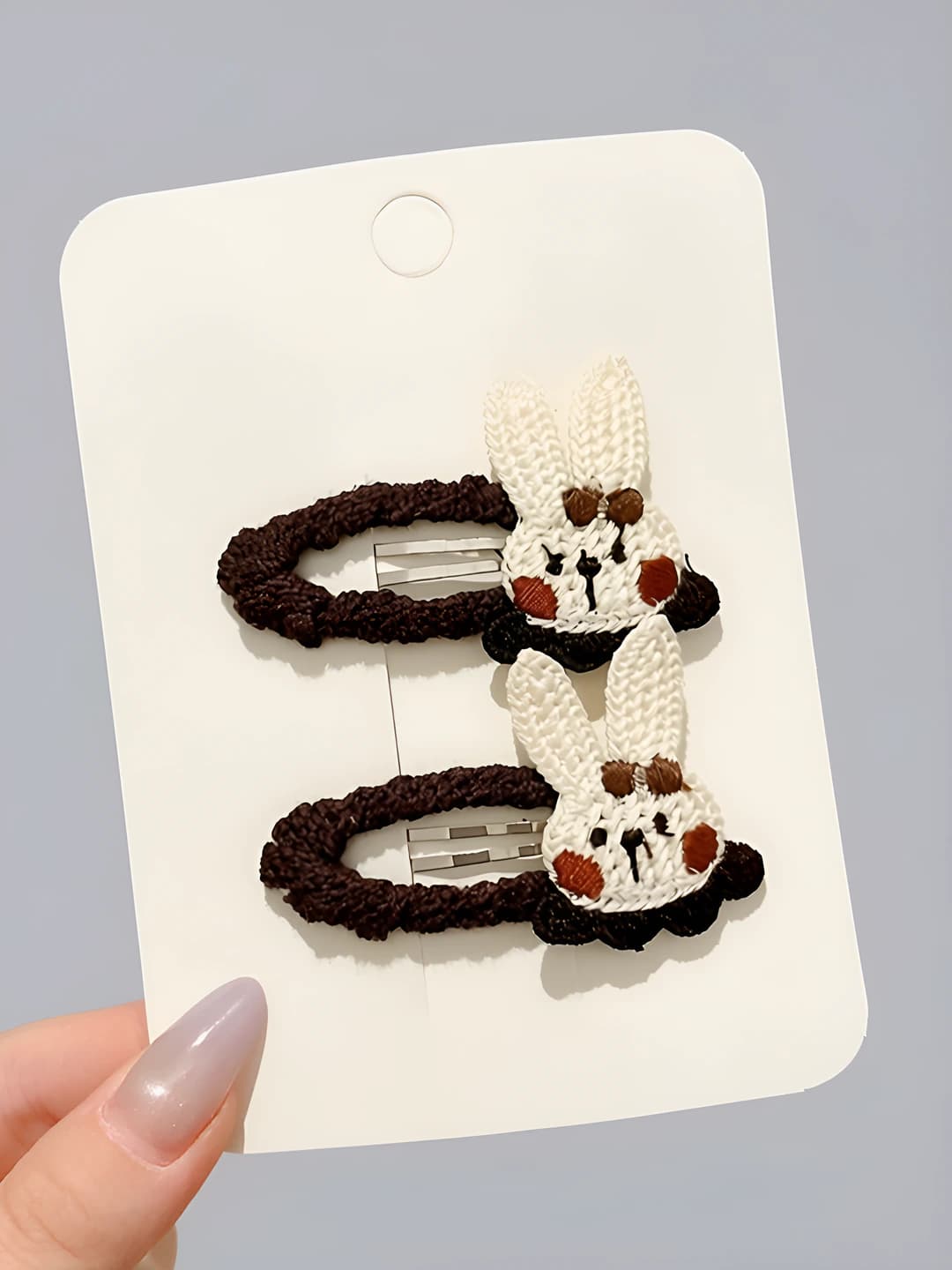 Knitted rabbit clip, ~5 cm