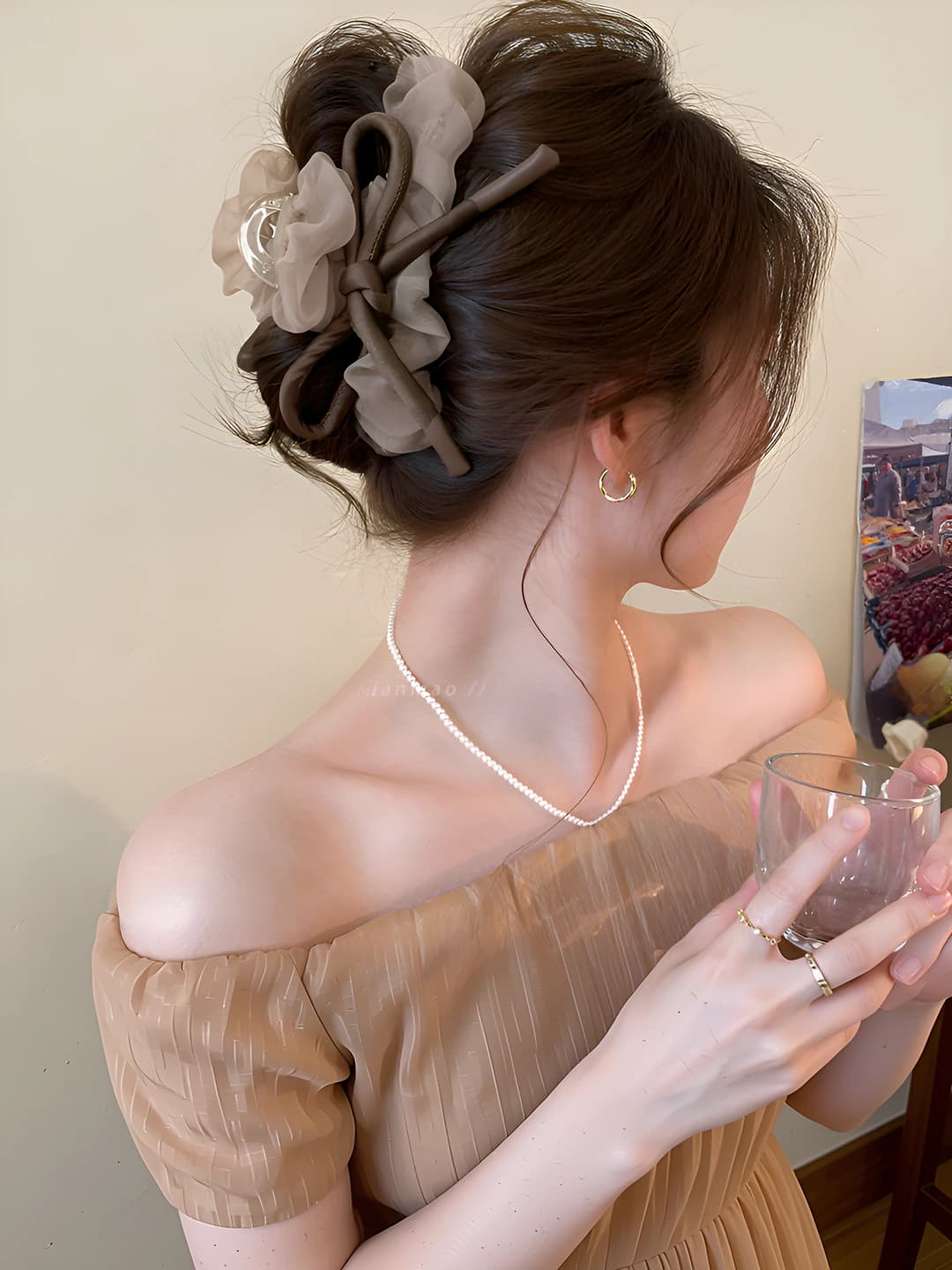Women's 2026 Korean style ruffled bow claw hair clip, PS material, shark clip type