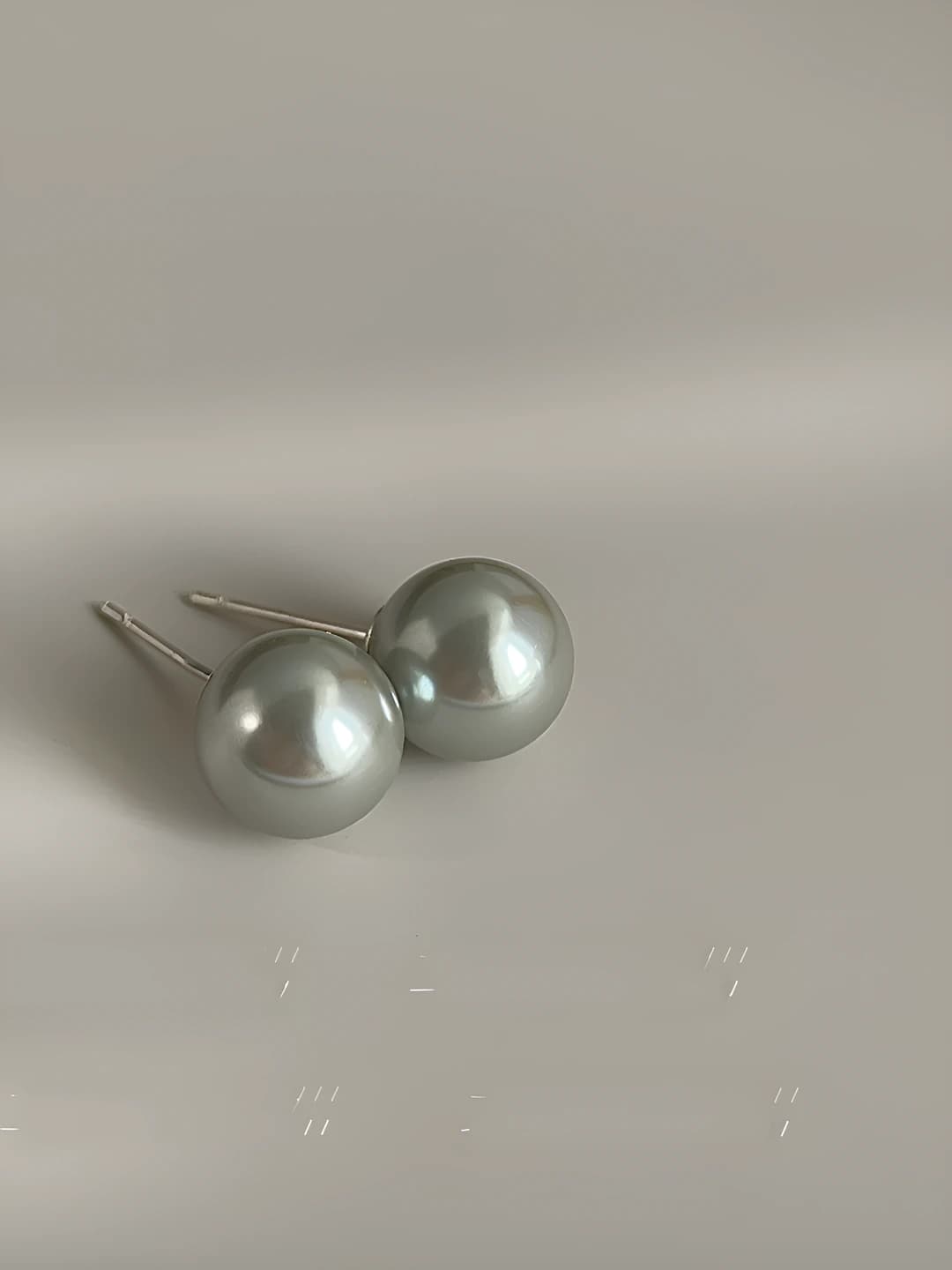Grey pearl, 10 mm