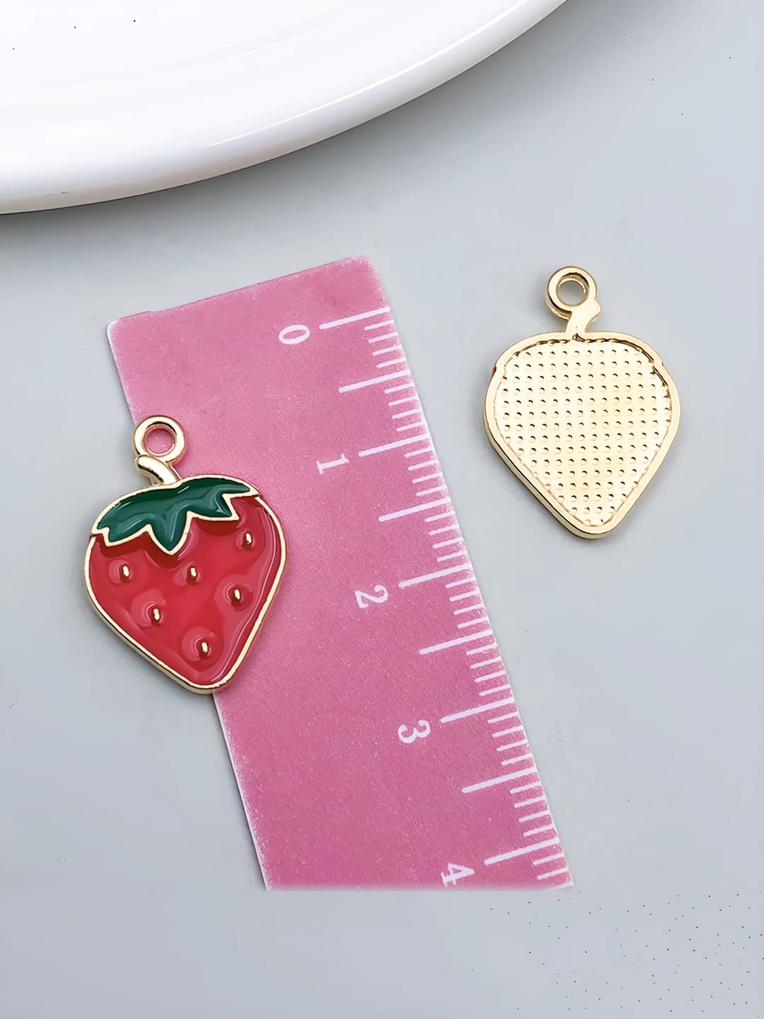 1 шт KC золото красный эмаль клубника 20x14x2mm-1.1g-23386