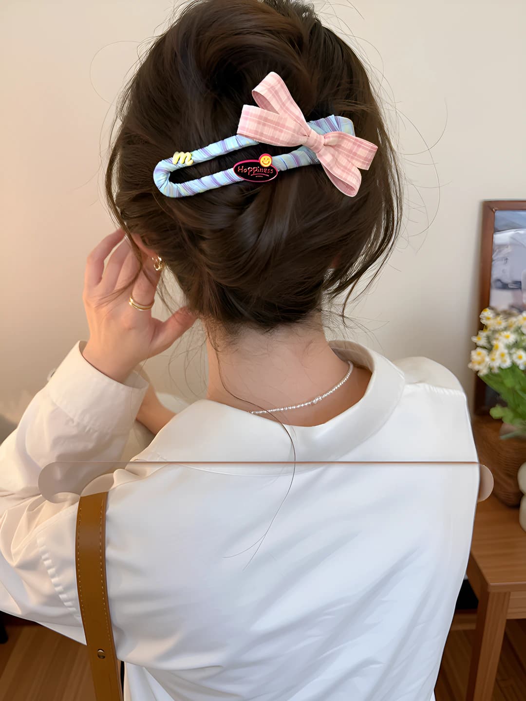 Pushti-ko'k katakli bow