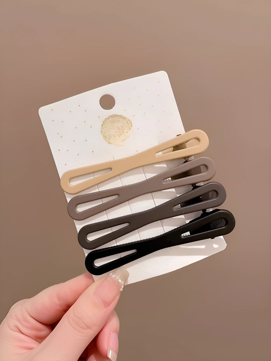 4#: Figure-8 clip, 4 pcs, 6 cm