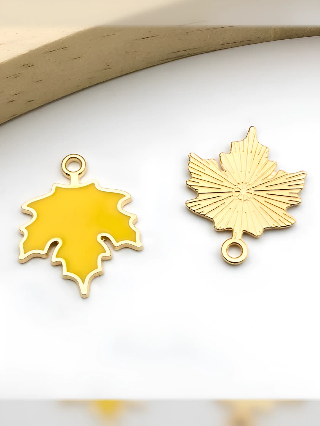 Turmeric yellow maple leaf with resin