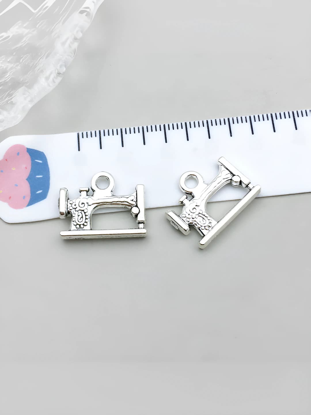 1 шт инструмент швейной машины 24x25mm-2.6g-8937