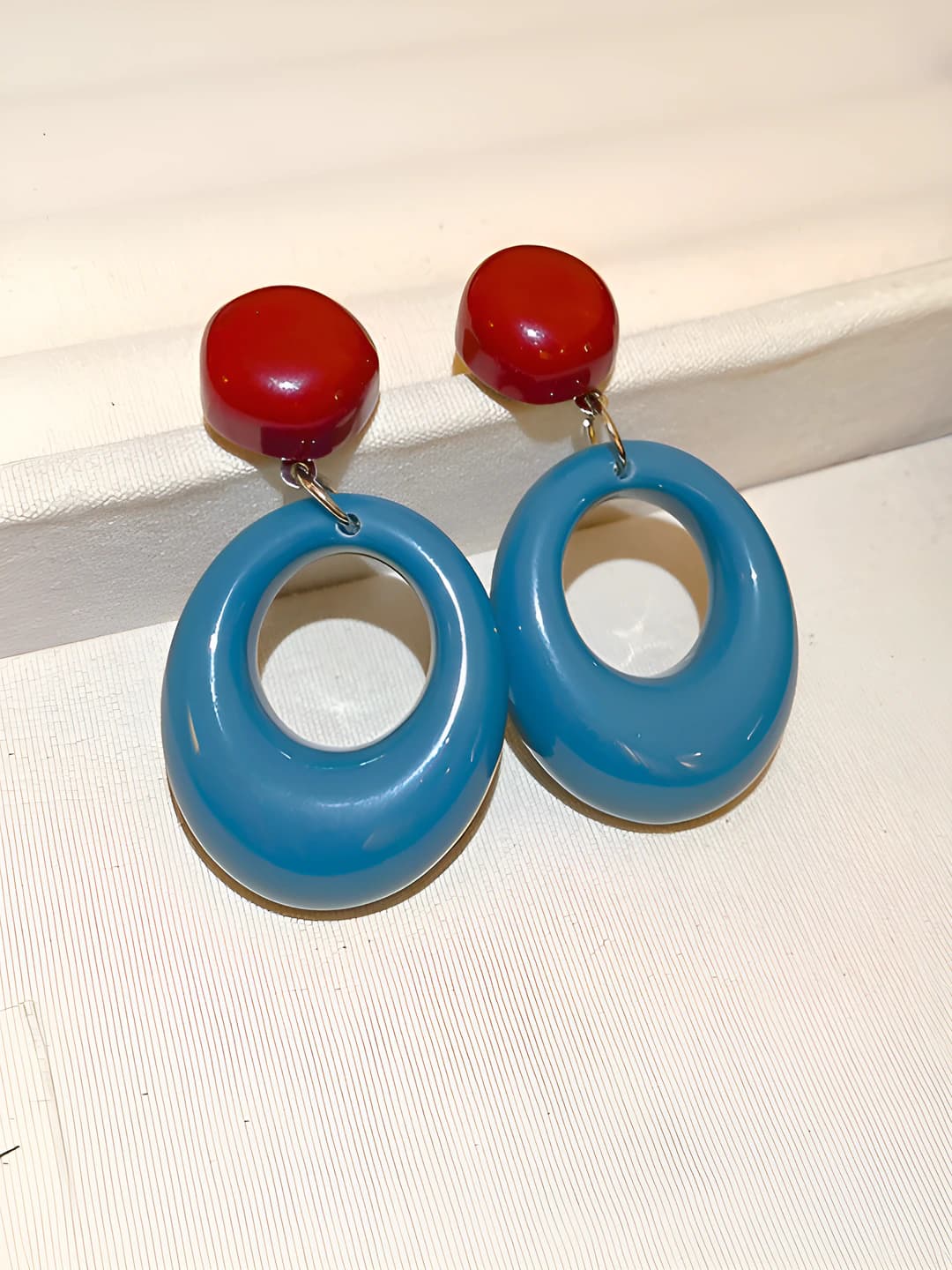 24 Red-Blue