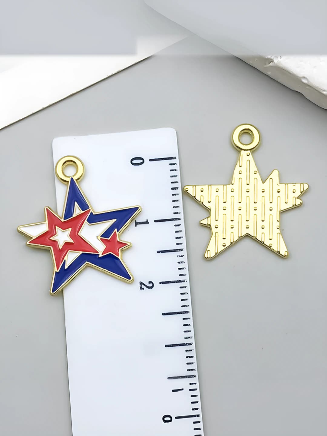 1 pc US flag 5-point star, 22x20mm, 0.9g