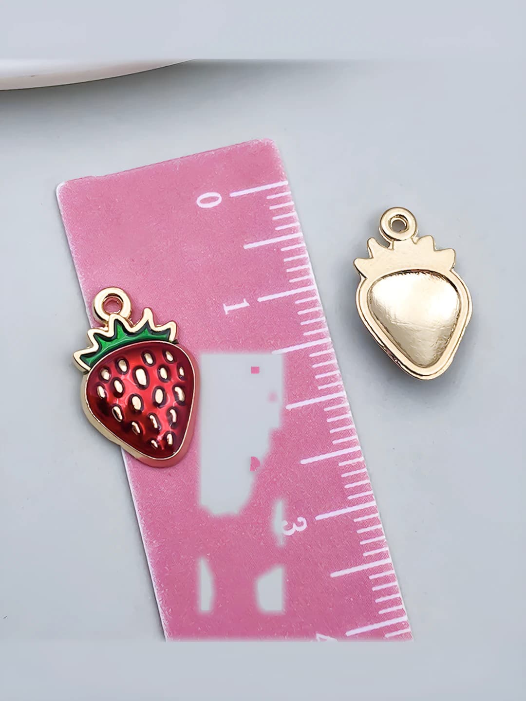 1 клубника 10x17mm-1g