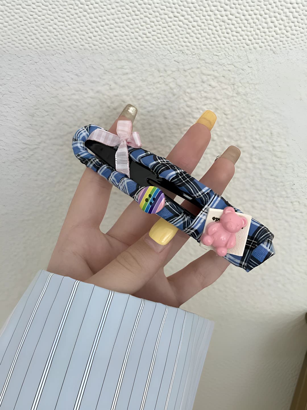 Light blue & pink
