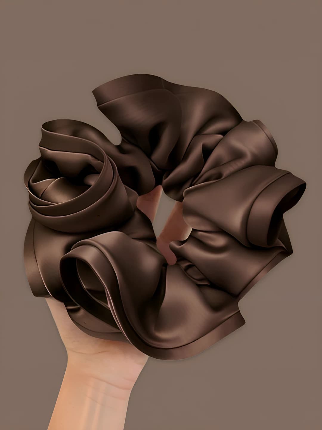 Dark brown, 14 cm