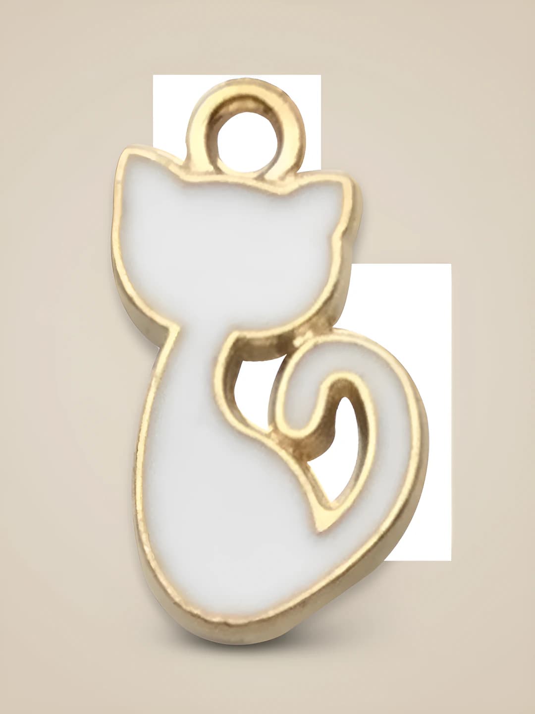 White cat 10x15mm-0.5g-9944