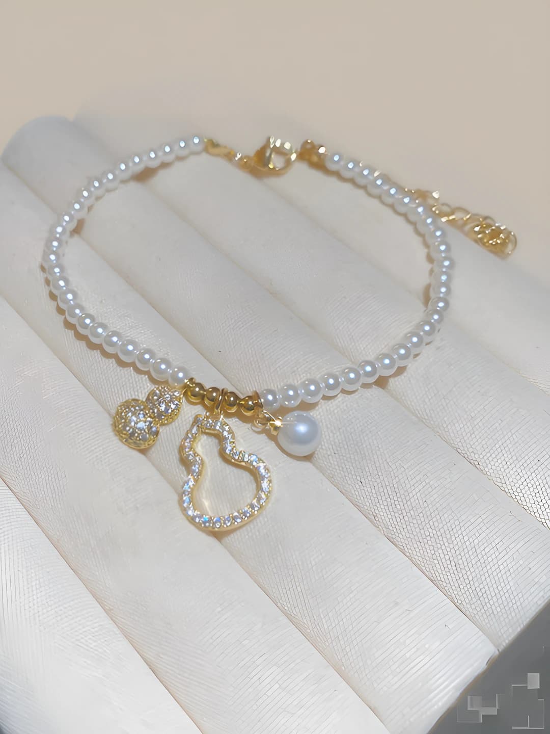 18# Bracelet - Gold - White