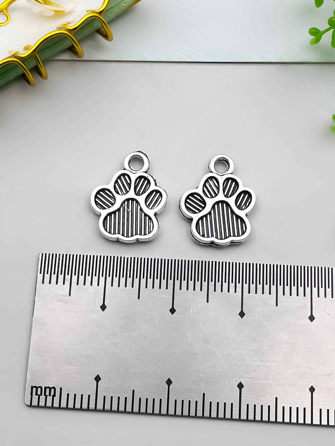 Двусторонний коготь кошки 12x14mm-0.8g
