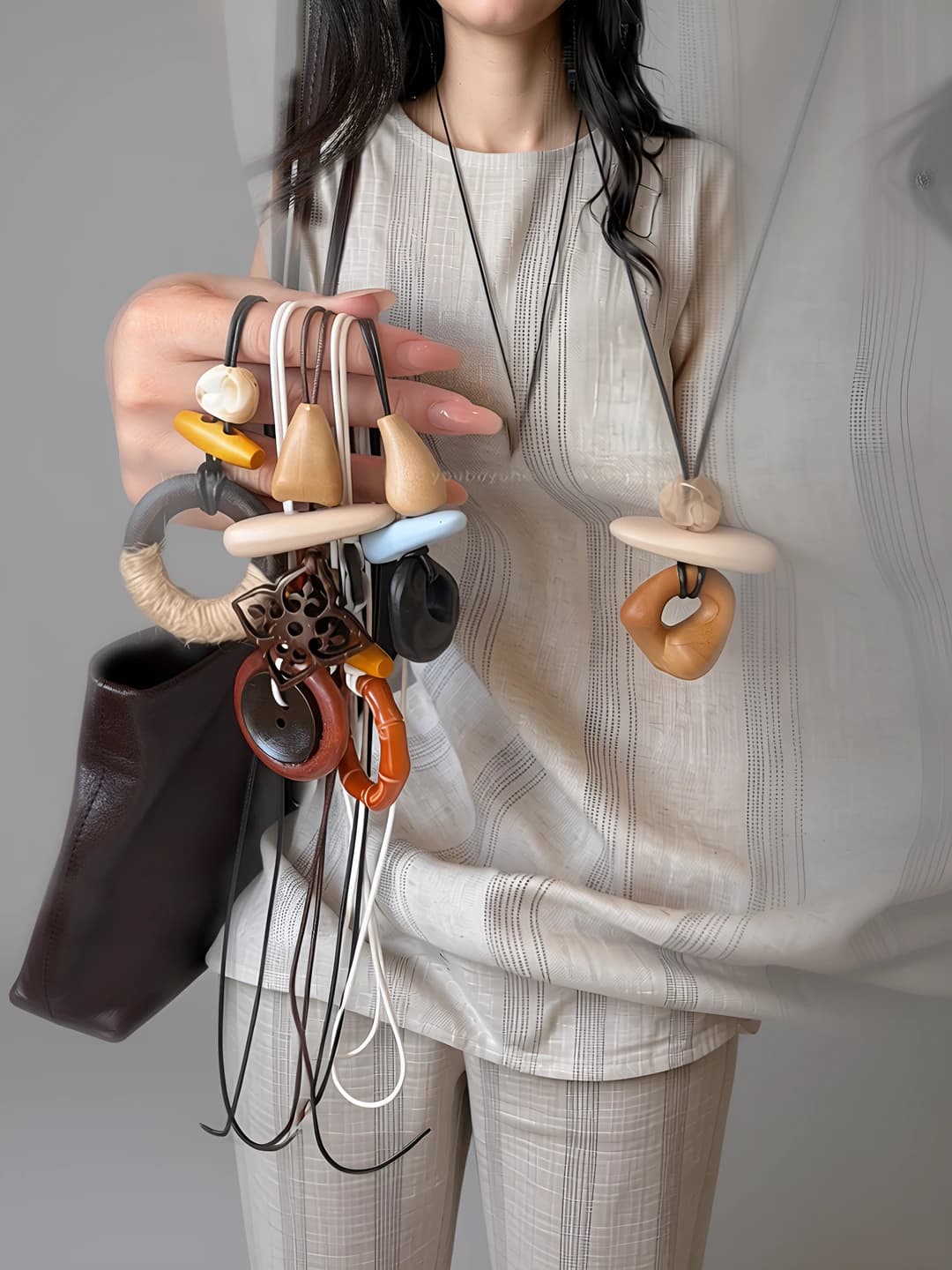 Women's retro style pendant necklace with leather cord and wood pendant, collar chain, design element: geometric