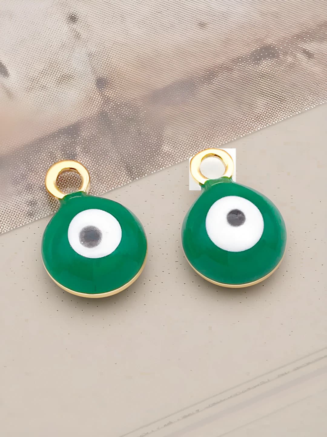 1pc Small Green Devil Eye 6x9mm