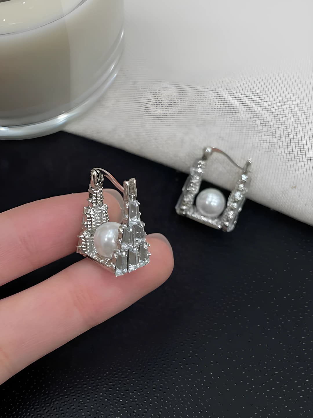 Pearl handbag earrings