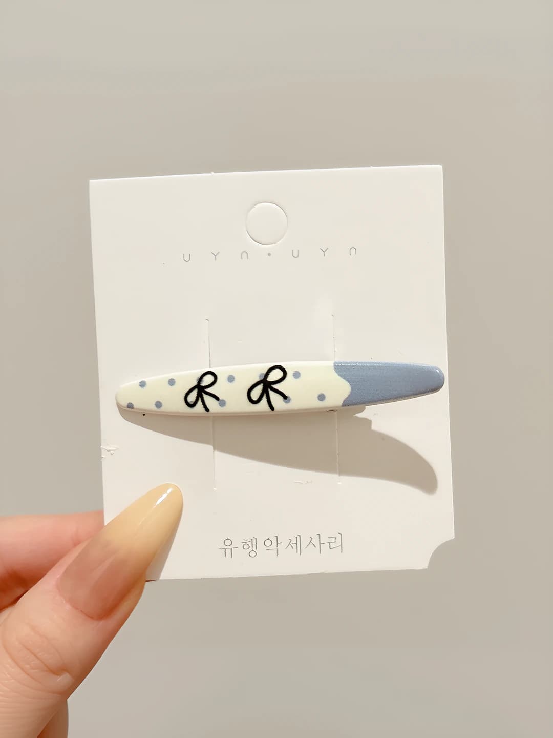 4# White bow ~6.5 cm