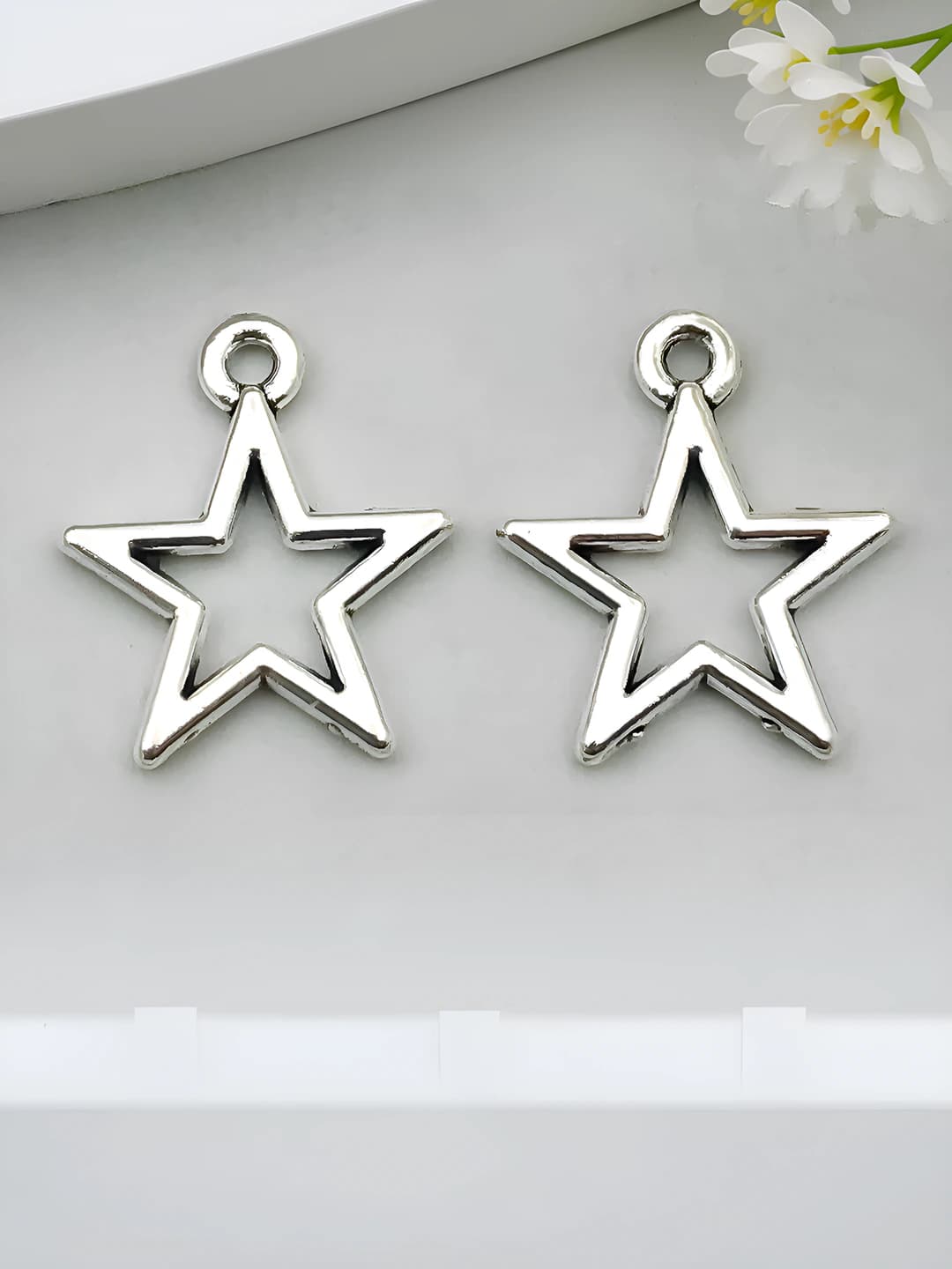 1 шт. пятиконечная звезда 14x17mm-0.5g