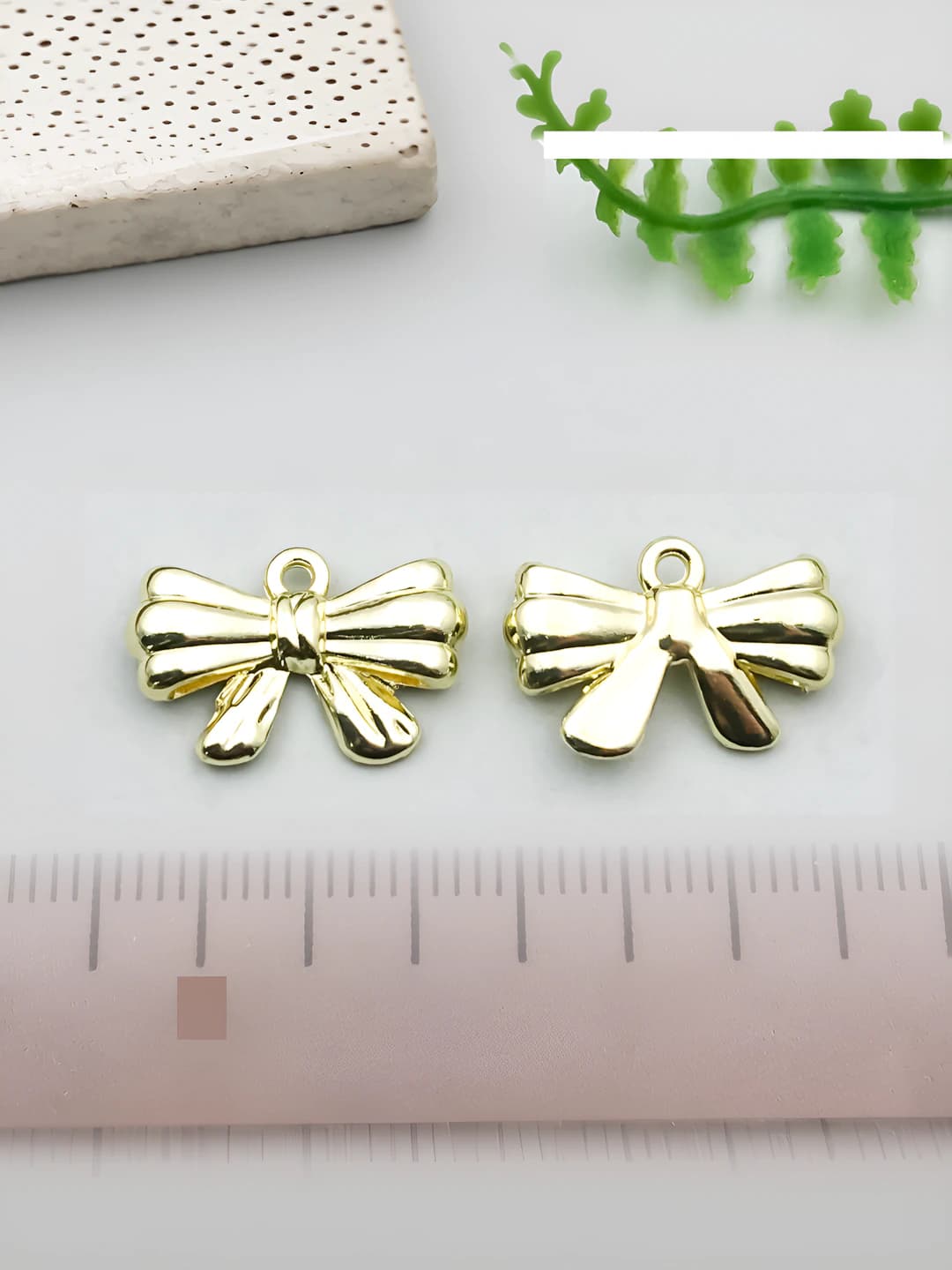 1 шт. золото 18K маленький бант 11x17mm-1.2g-21384