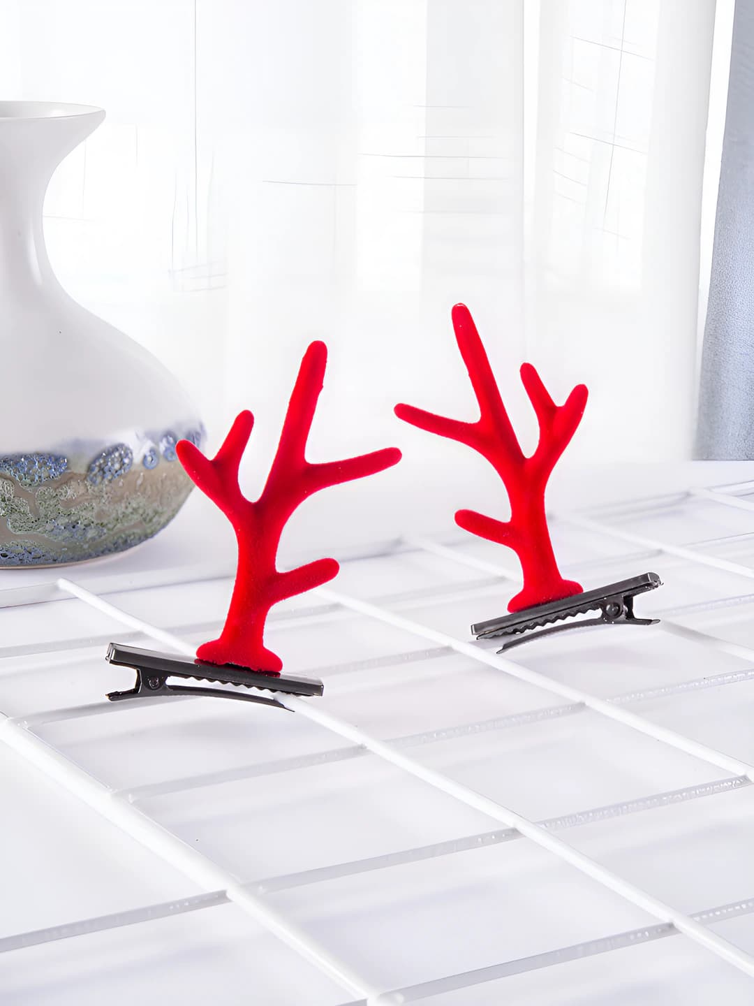 4# Red deer hair clips