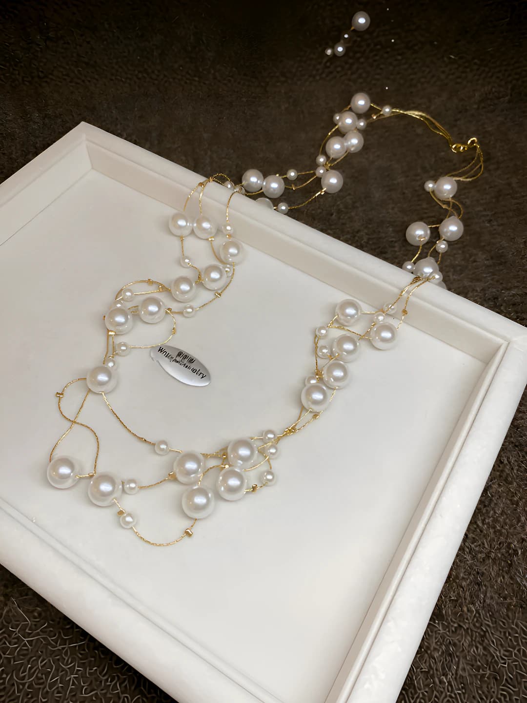 16# Necklace - Gold - White
